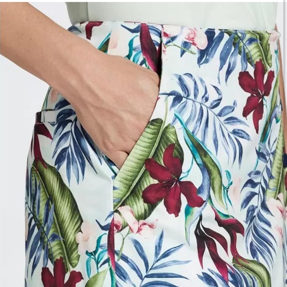 NWT Lady Hagen Women's 16" Palm Print Overlap Golf Skort - Picture 5 of 9